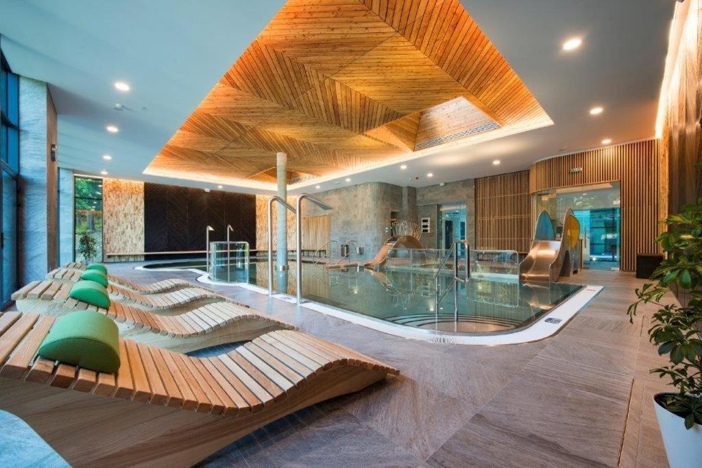 Hotel Sorea Snp Демяновская долина Экстерьер фото