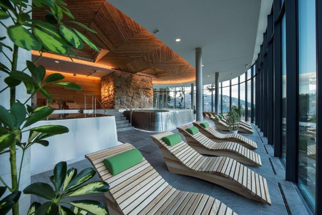 Hotel Sorea Snp Демяновская долина Экстерьер фото