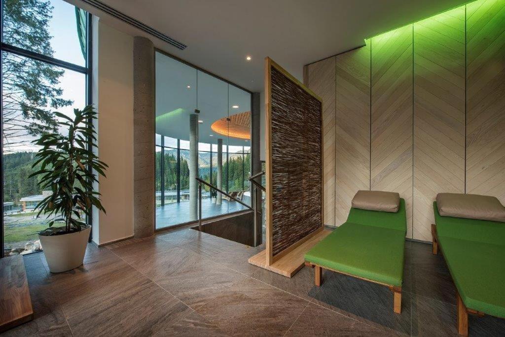 Hotel Sorea Snp Демяновская долина Экстерьер фото